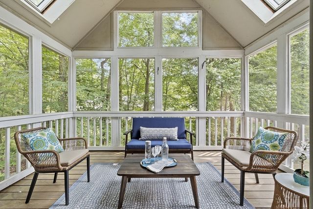 32 Brewster Ln 32, Acton, MA 01720