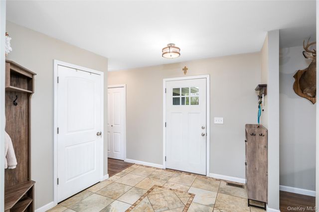 41 Diddell Road, Wappingers Falls, NY 12590