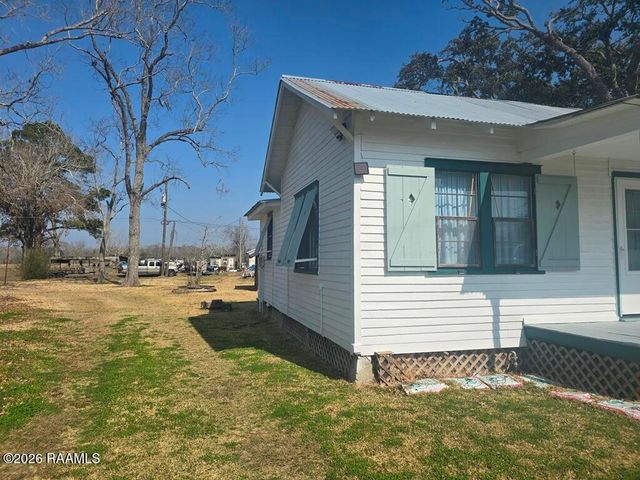 1467b Henderson Highway, Breaux Bridge, LA 70517