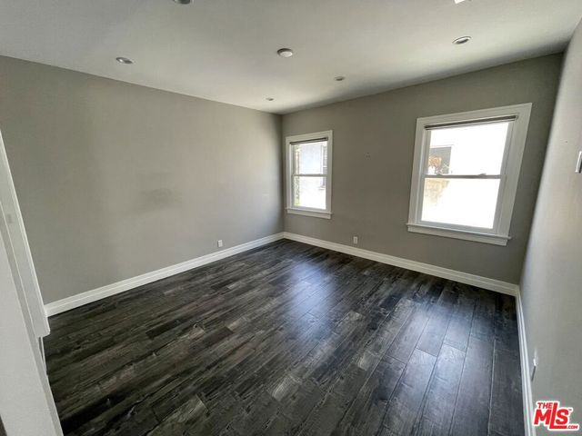 842 S Wooster Street, Los Angeles, CA 90035