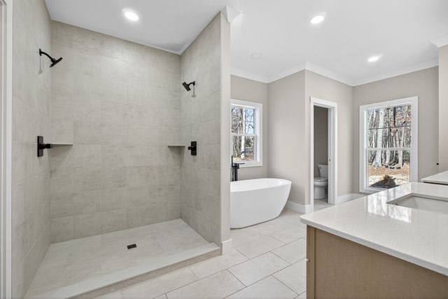 2 Browder Pt, Monterey, TN 38574