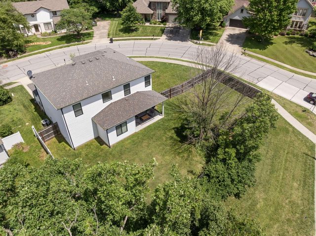 3201 CRESTWOOD LN, Columbia, MO 65203