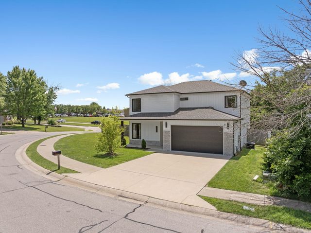 3201 CRESTWOOD LN, Columbia, MO 65203