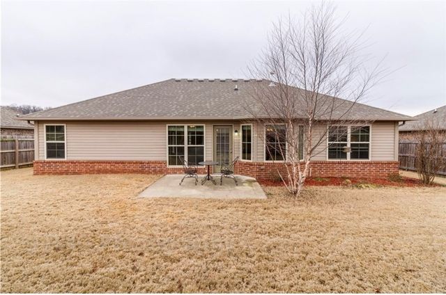 6082 Cord Avenue, Springdale, AR 72762