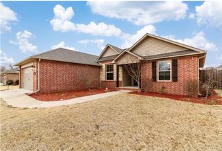 6082 Cord Avenue, Springdale, AR 72762