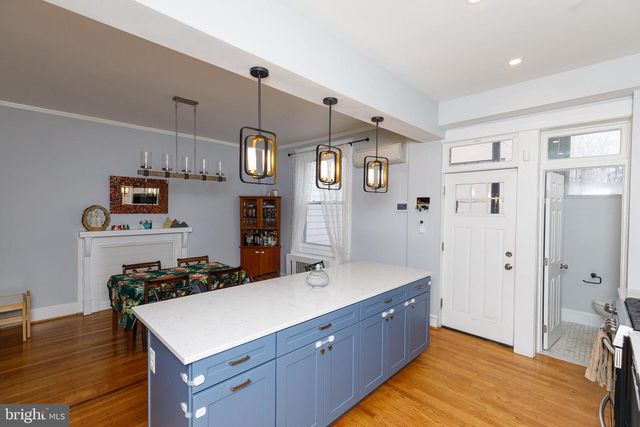 1113 CLIFTON ST NW, Washington, DC 20009