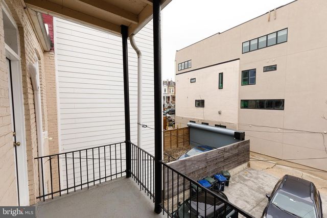 1113 CLIFTON ST NW, Washington, DC 20009