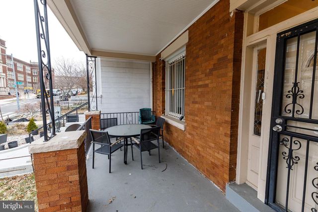 1113 CLIFTON ST NW, Washington, DC 20009