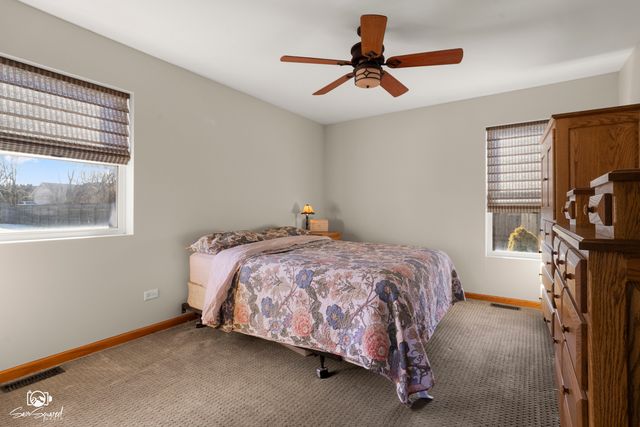 1064 N 129th Infantry Drive, Joliet, IL 60435