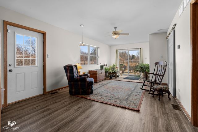 1064 N 129th Infantry Drive, Joliet, IL 60435