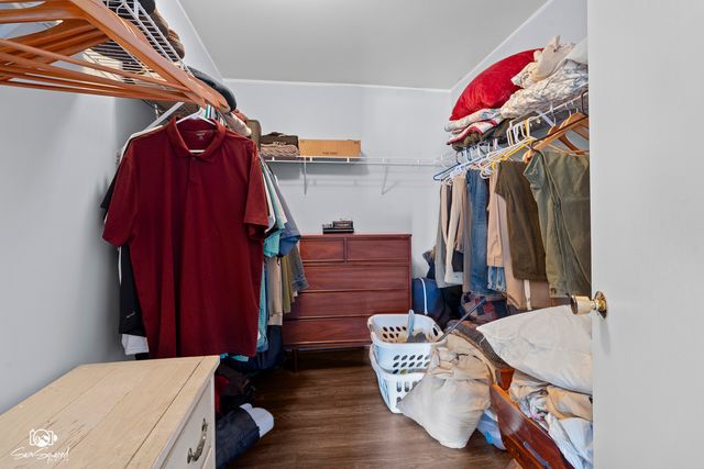 1064 N 129th Infantry Drive, Joliet, IL 60435