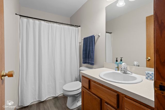 1064 N 129th Infantry Drive, Joliet, IL 60435