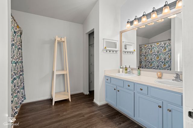 1064 N 129th Infantry Drive, Joliet, IL 60435