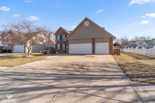 1064 N 129th Infantry Drive, Joliet, IL 60435