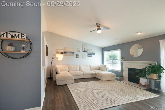 29931 Rosslyn Avenue, Garden City, MI 48135