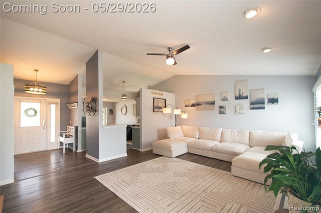 29931 Rosslyn Avenue, Garden City, MI 48135