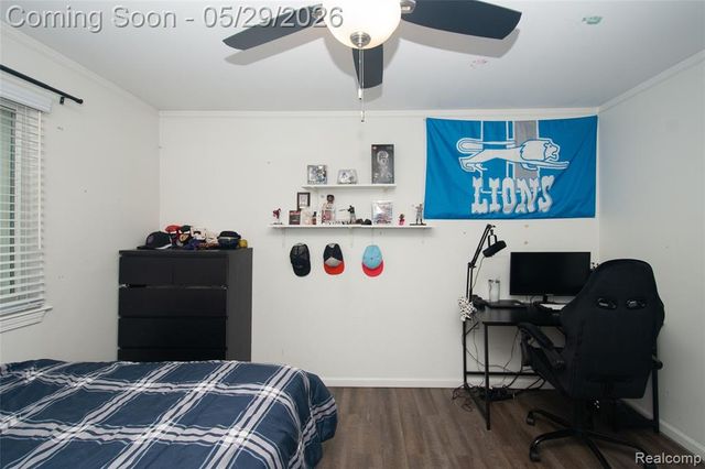 29931 Rosslyn Avenue, Garden City, MI 48135