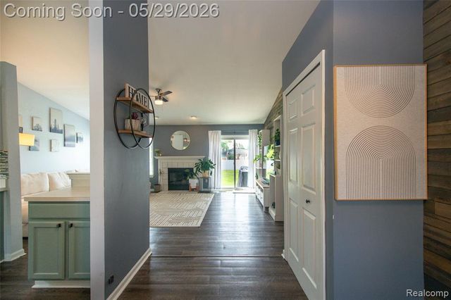 29931 Rosslyn Avenue, Garden City, MI 48135