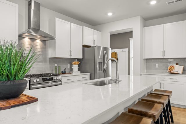 6360 N New Hope Road, Hermitage, TN 37076