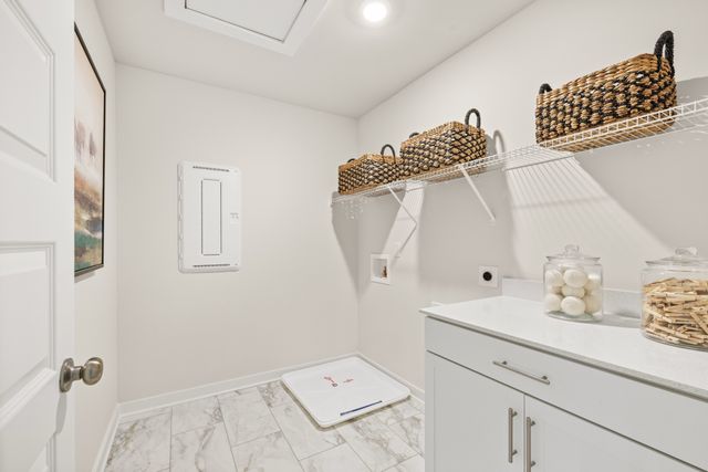 6360 N New Hope Road, Hermitage, TN 37076