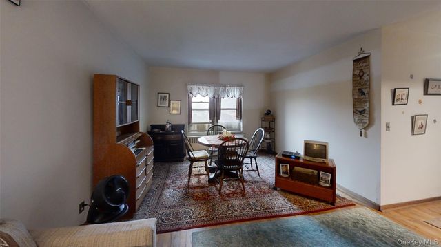 415 Gramatan Avenue 4F, Fleetwood, NY 10552