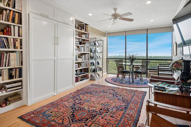 6335 W Northwest Highway 1117, Dallas, TX 75225