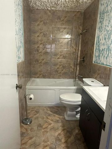 3622 NW 95th Ter 2L, Sunrise, FL 33351
