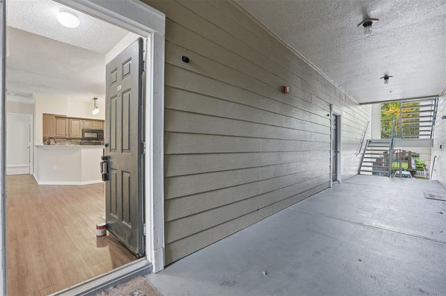 13103 MULBERRY PARK DRIVE 829, Orlando, FL 32821