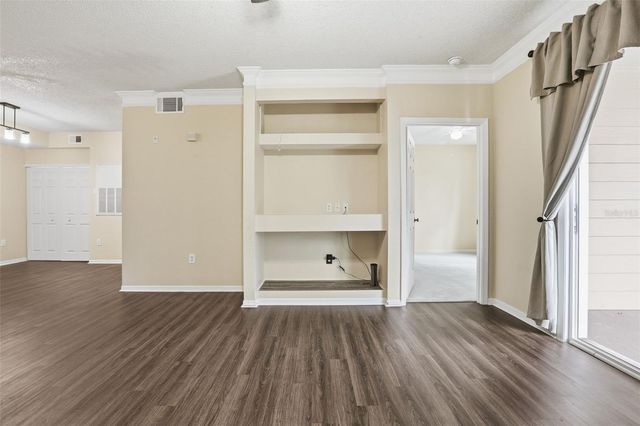 13103 MULBERRY PARK DRIVE 829, Orlando, FL 32821