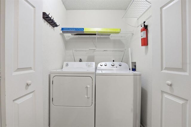 13103 MULBERRY PARK DRIVE 829, Orlando, FL 32821