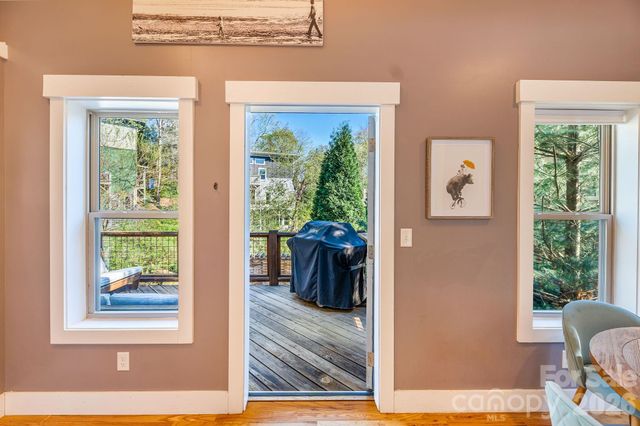 156 Bradley Street, Asheville, NC 28806