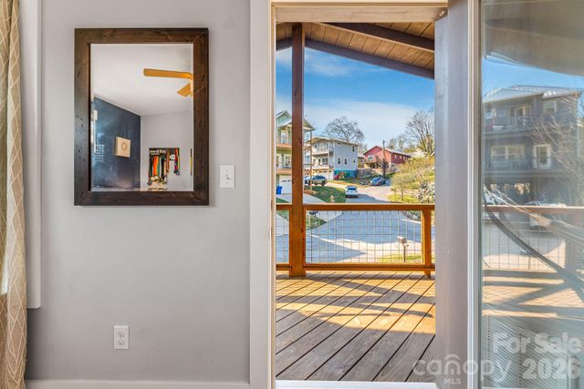 156 Bradley Street, Asheville, NC 28806