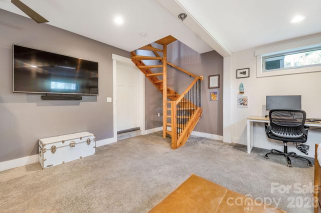 156 Bradley Street, Asheville, NC 28806