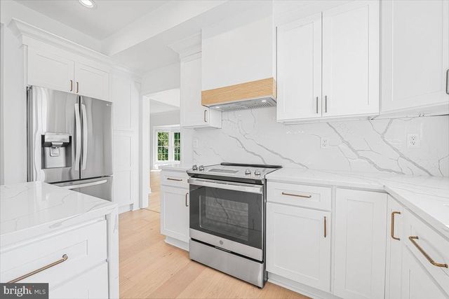 6201 BELMONT, Mount Airy, MD 21771