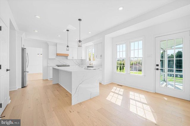 6201 BELMONT, Mount Airy, MD 21771