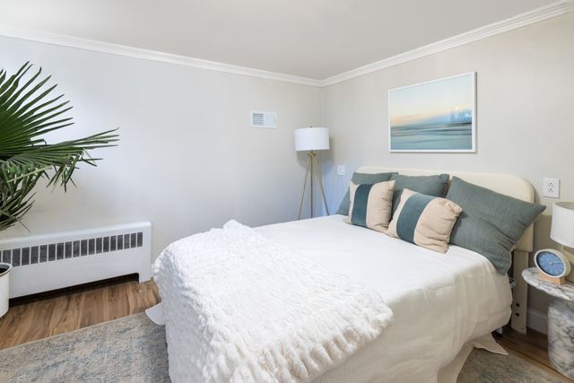 154 Bellingham Rd, Brookline, MA 02467