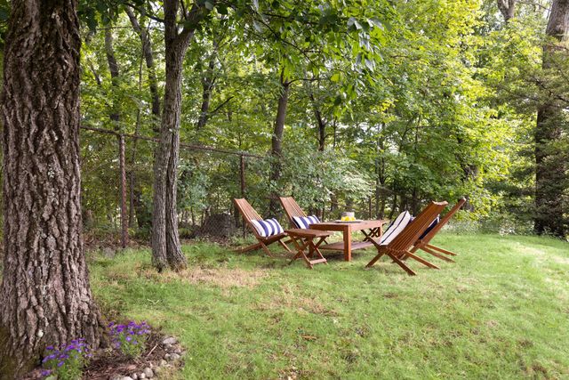 154 Bellingham Rd, Brookline, MA 02467