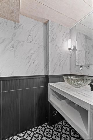 9235 W Hinsdale Place, Littleton, CO 80128