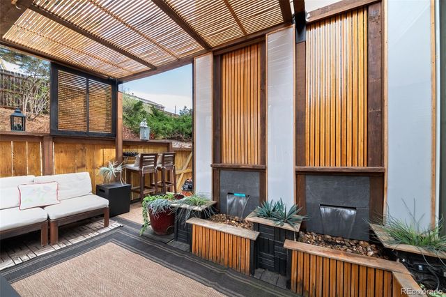 9235 W Hinsdale Place, Littleton, CO 80128