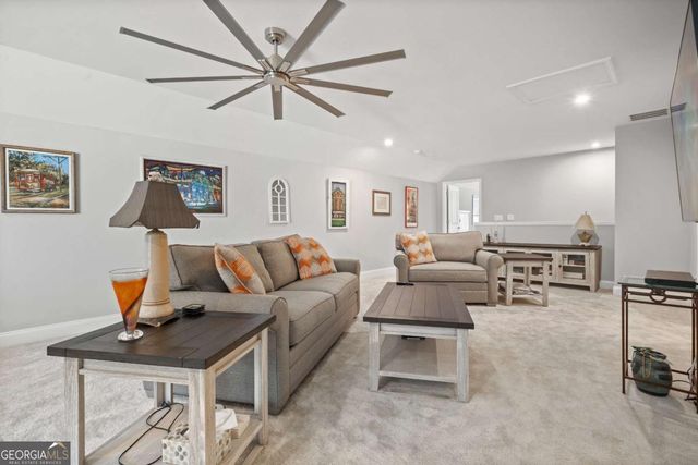 1150 Rockwood Way, Greensboro, GA 30642
