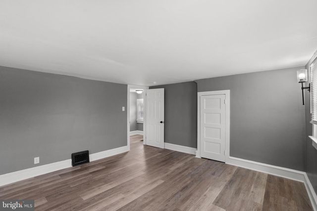 22 OLD KINGS, Salem, NJ 08079