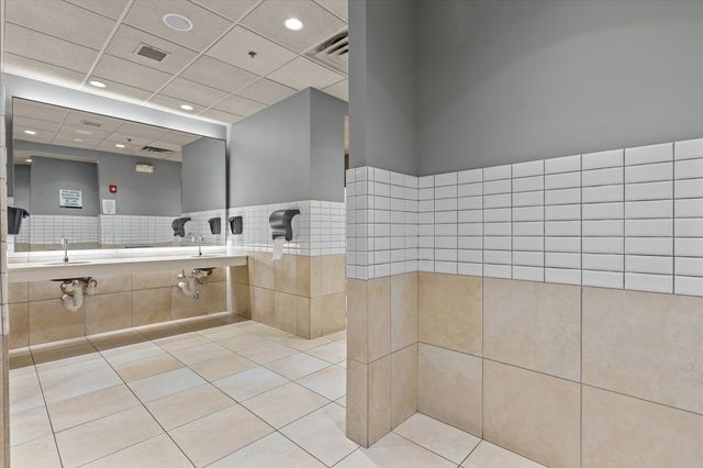 304R Lincoln Ave., Saugus, MA 01960