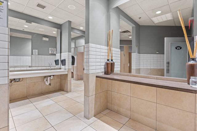 304R Lincoln Ave., Saugus, MA 01960