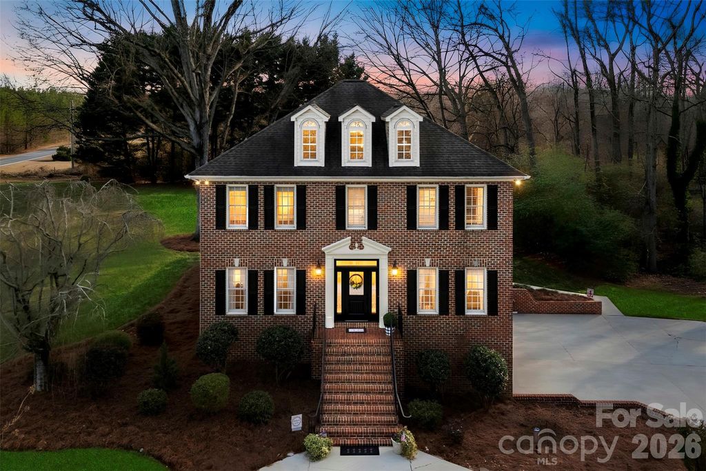 503 Bridgestone Court, Gastonia, NC 28056