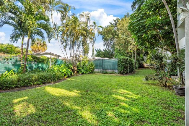 2160 SW 16th Ave 417, Miami, FL 33145