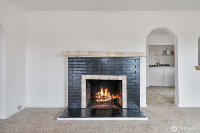 3802 S Ainsworth Avenue, Tacoma, WA 98418