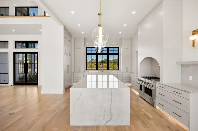 332 Longview Place, Heath, TX 75032