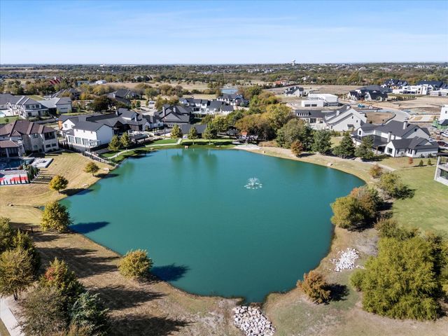 332 Longview Place, Heath, TX 75032