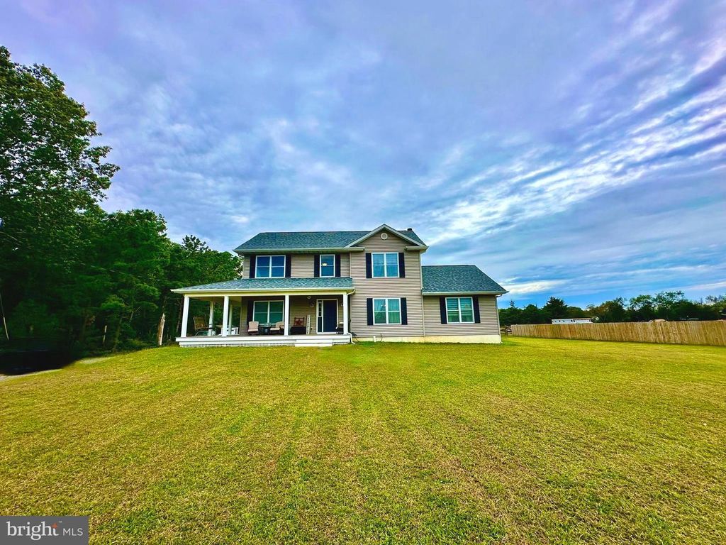 1553 MAIN ST, Barnegat, NJ 08005