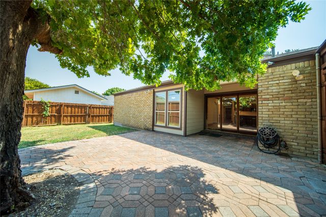 13407 Hedgeapple Drive, Dallas, TX 75243